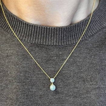 8kt Gold Perlenanhänger mit zirkonia und Perle